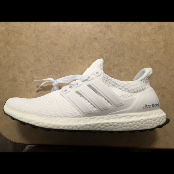 Adidas Ultraboost - Picture 2 of 4